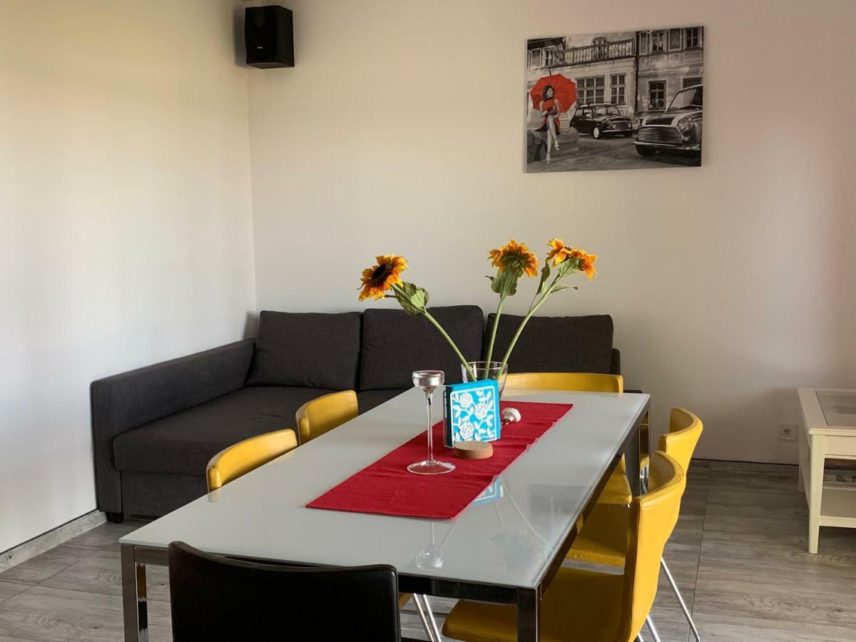 Yacht Club Apartamenty Radzyń Kültér fotó